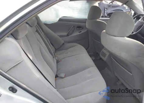 2007 Toyota Camry Le z USA, uszkodzony, nr VIN 4T1BE46K27U587780